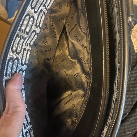 BALENCIAGA vintage beautiful condition bag authentic - Picture 12 of 14